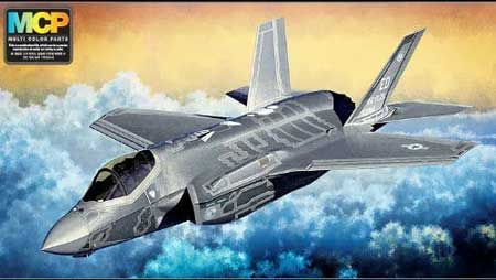 academy f35a model aircraft