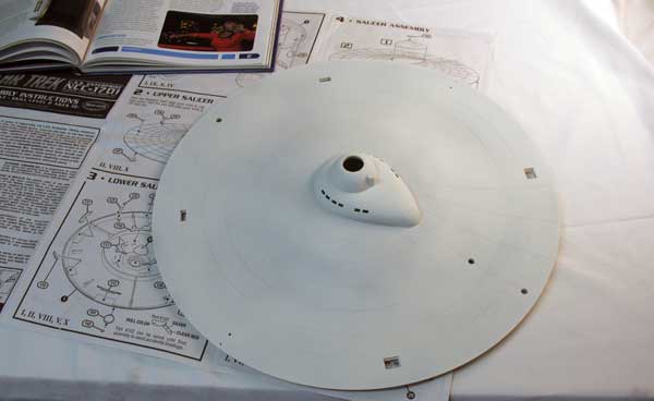 polar lights enterprise saucer shot with primer