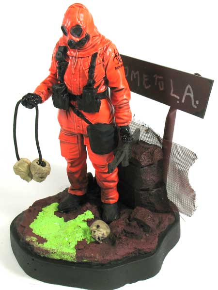 verlinden figure in bio hazard suit